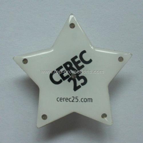 LED Flashing star pin