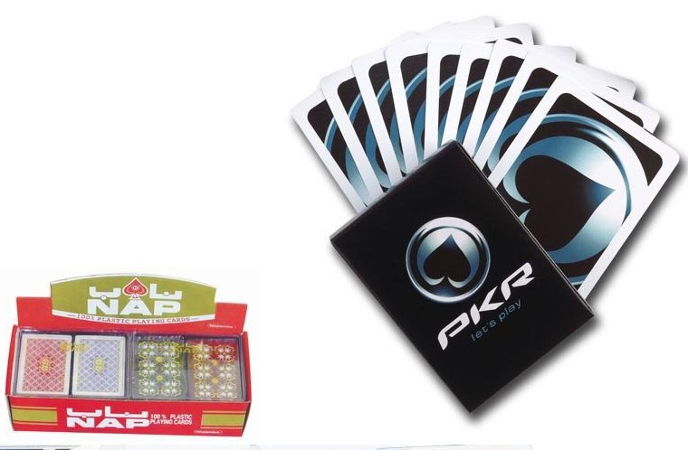 100 Royal plastic card 100 Royal plastic card