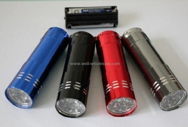 9 LED Aluminium Flashlight 9 LED Aluminium Flashlight