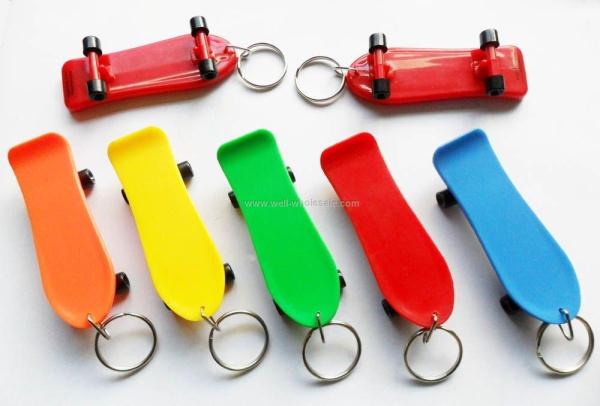 Plastic skateboard keychain Plastic skateboard keychain