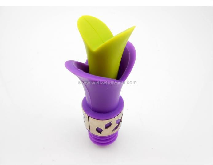 Food grade lily-shaped silicone wine bottle stopper Food grade lily-shaped silicone wine bottle stopper