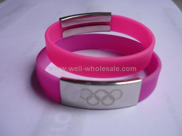 Metal Silicone Wristband Metal Silicone Wristband