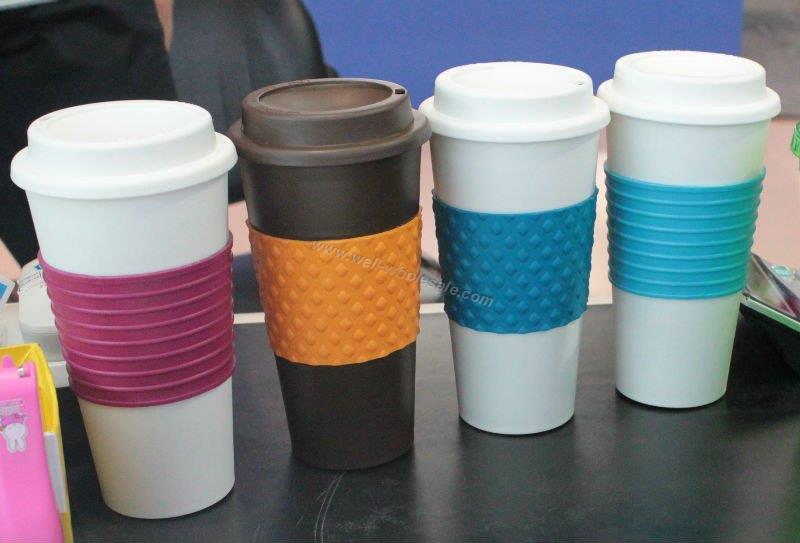 16 Oz Plastic Insulated Coffee Mug With sleeve 16 Oz Plastic Insulated Coffee Mug With sleeve