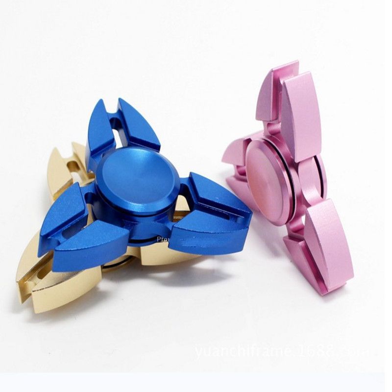 2017 New Style Aluminum Tri-fidget Spinner Crab shaped America toy for stress relief 2017 New Style Aluminum Tri-fidget Spinner Crab shaped America toy for stress relief