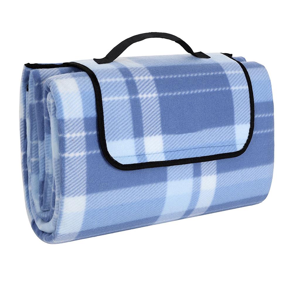 polyester fleece picnic blanket with a water proof PE backing polyester fleece picnic blanket with a water proof PE backing