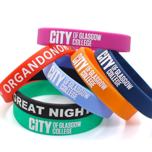 Factory Price Custom Color Changing Silicone Wristband Wholesale From China Factory Price Custom Color Changing Silicone Wristband Wholesale From China