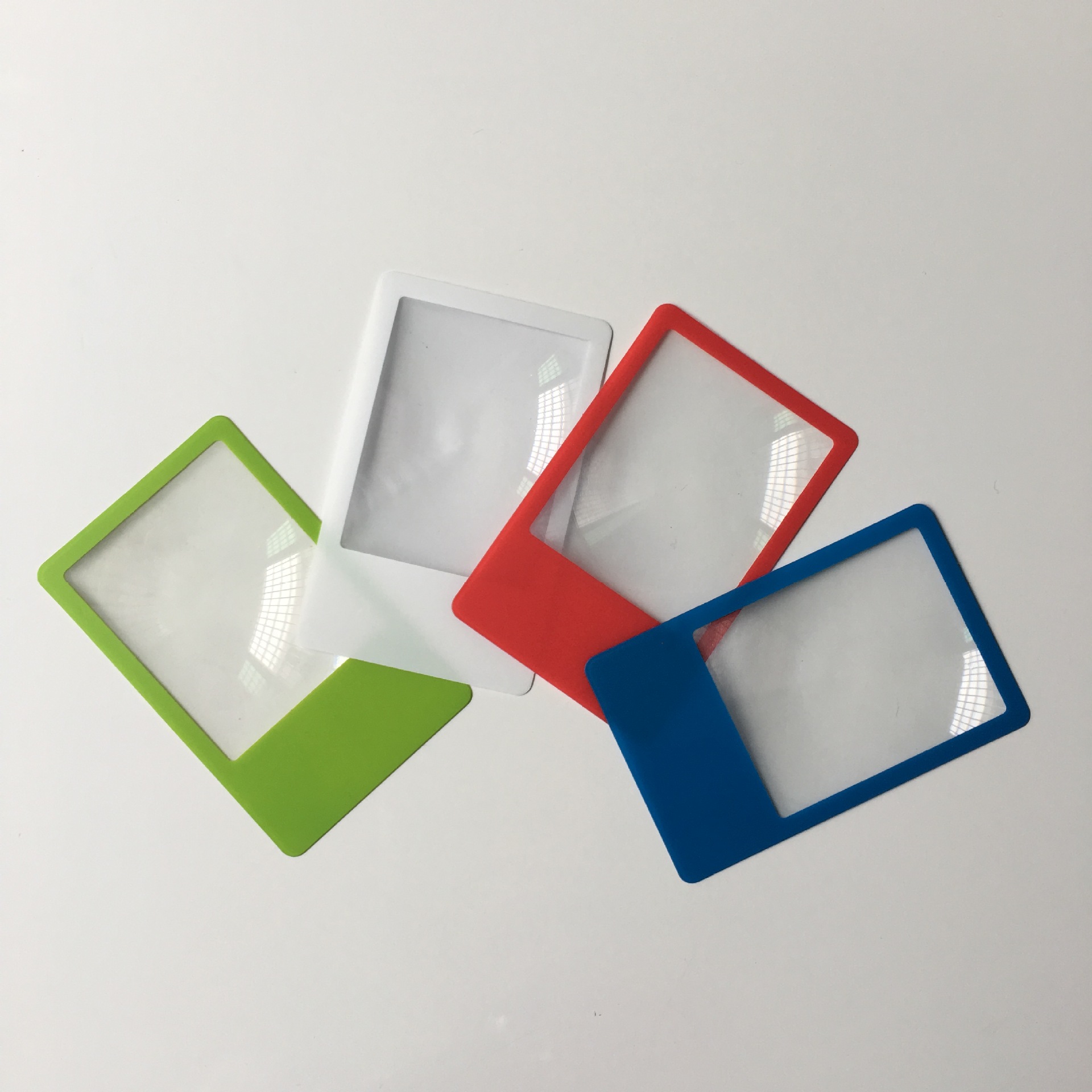 Wholesale advertising holder business card magnifier with 3x magnification Wholesale advertising holder business card magnifier with 3x magnification
