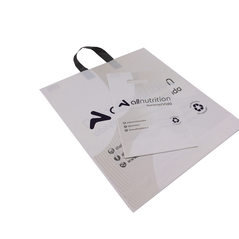 China manufactured custom logo bio corn starch soft loop handle shopping packing plastic bag for clothes China manufactured custom logo bio corn starch soft loop handle shopping packing plastic bag for clothes