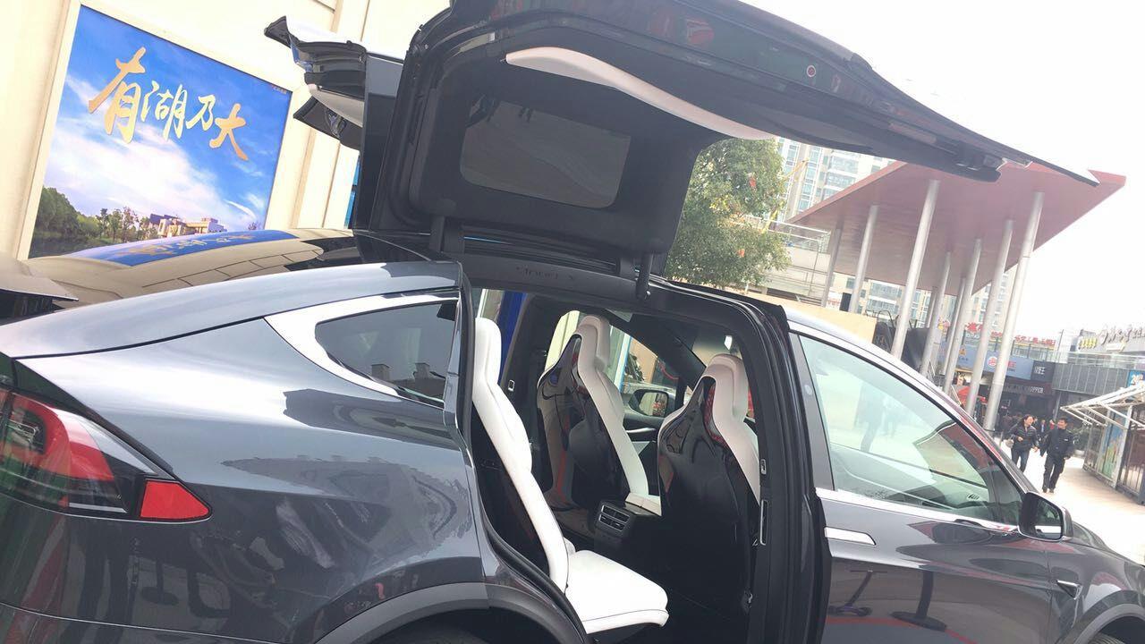 TESLA Model X SUV car curtain sunshade sunroof sunscreen insulation tail curtain TESLA Model X SUV car curtain sunshade sunroof sunscreen insulation tail curtain